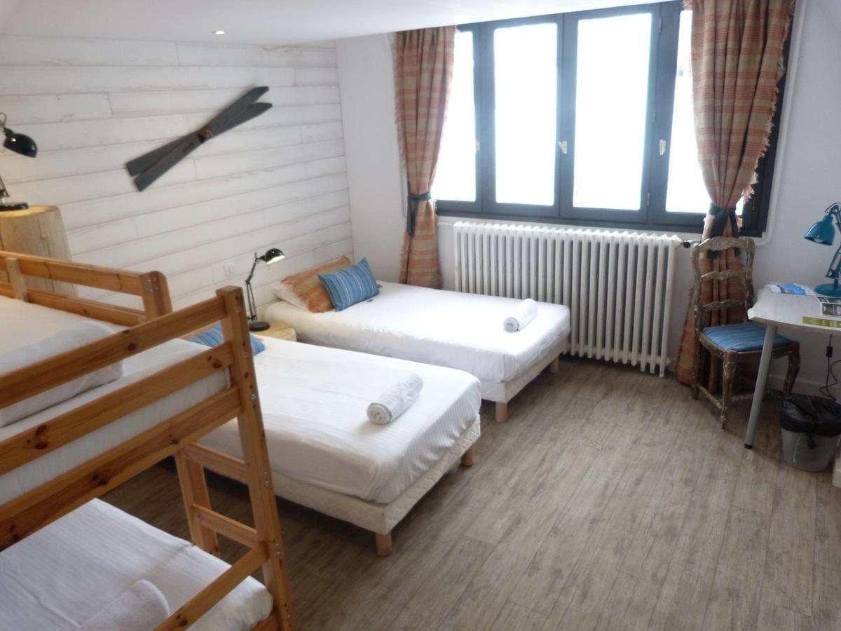 ティニュ Chalet Les Melezes Bed & Breakfast エクステリア 写真