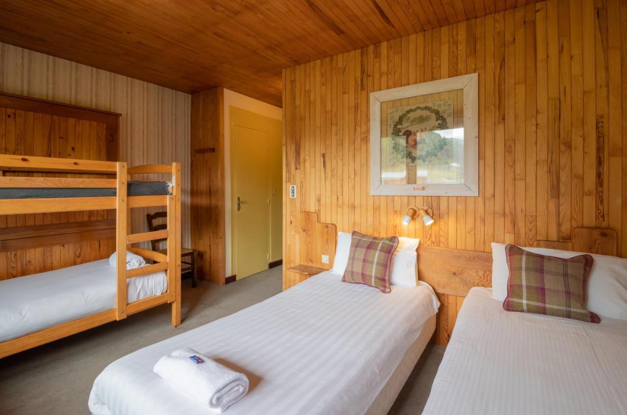 ティニュ Chalet Les Melezes Bed & Breakfast エクステリア 写真