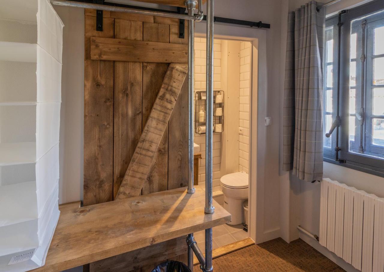 ティニュ Chalet Les Melezes Bed & Breakfast エクステリア 写真