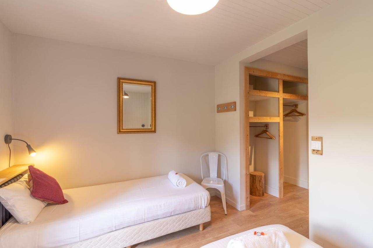 ティニュ Chalet Les Melezes Bed & Breakfast エクステリア 写真