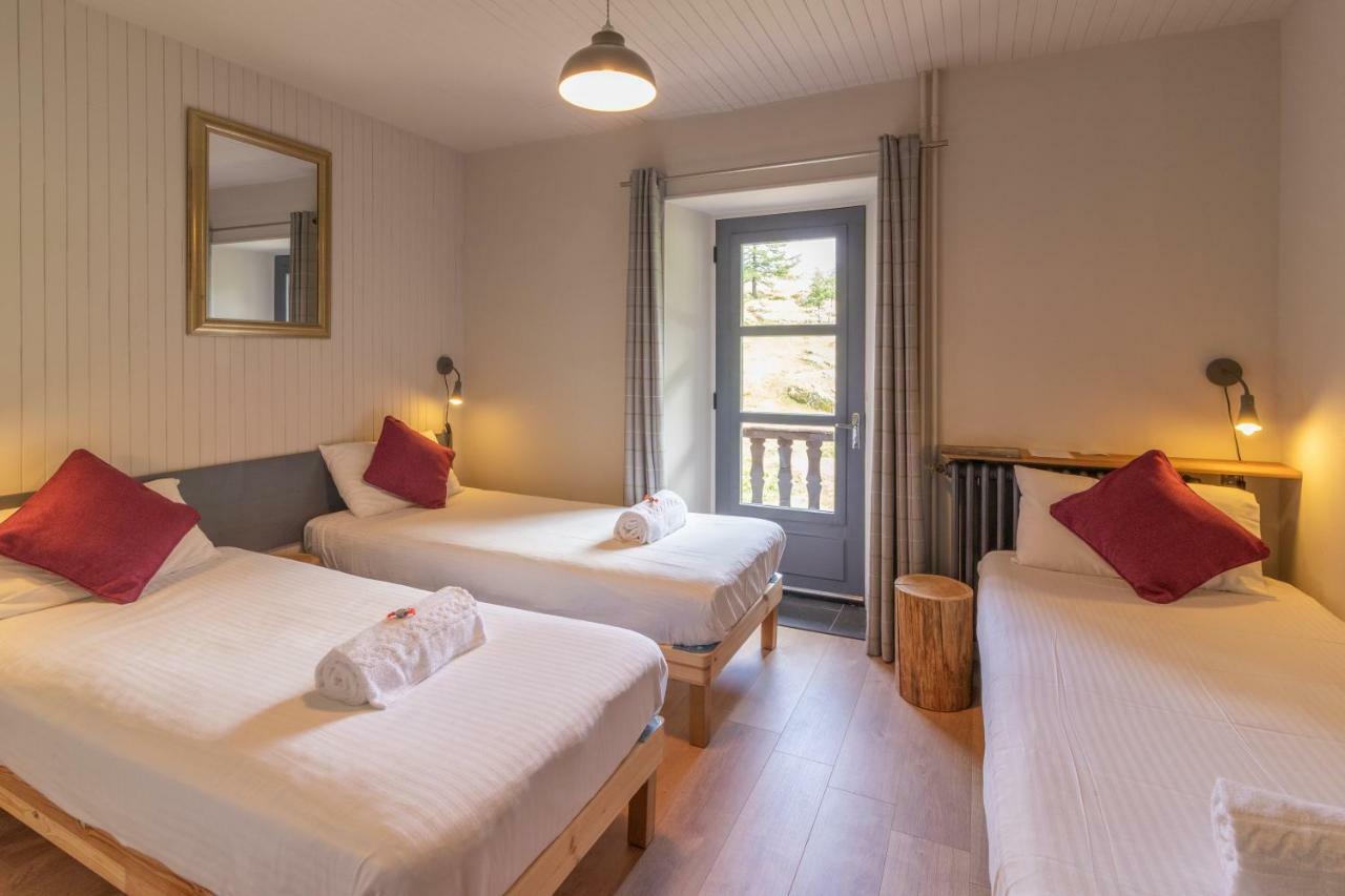 ティニュ Chalet Les Melezes Bed & Breakfast エクステリア 写真