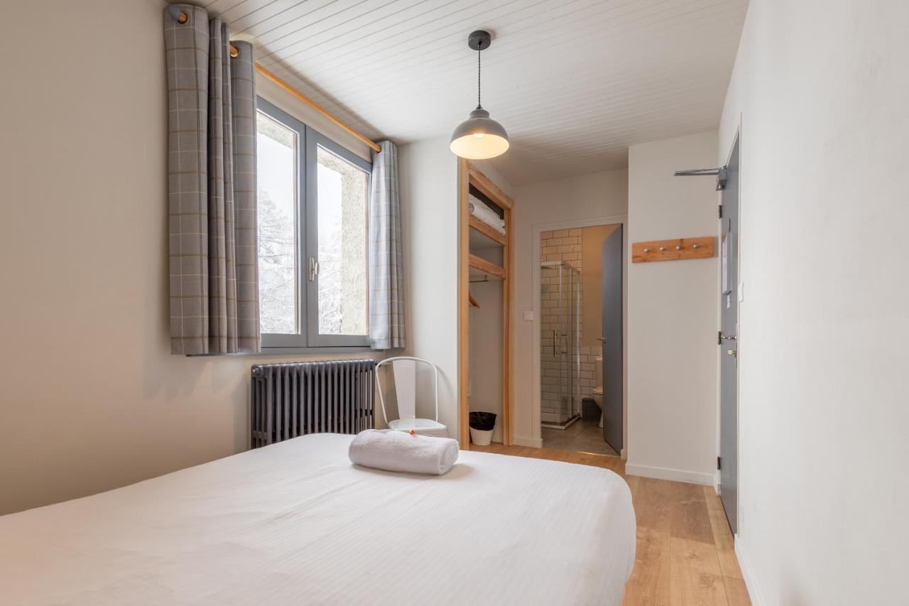 ティニュ Chalet Les Melezes Bed & Breakfast エクステリア 写真